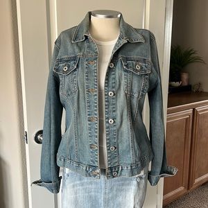 Denim jacket with STRETCH!